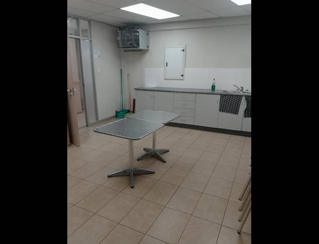 OFFICE PROPERTY TO RENT IN NEW GERMANY